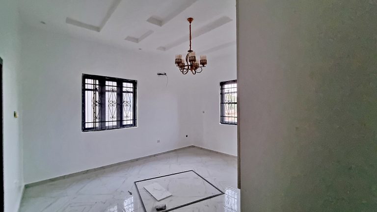 Bedrm view1 - middle 5 bedrm house